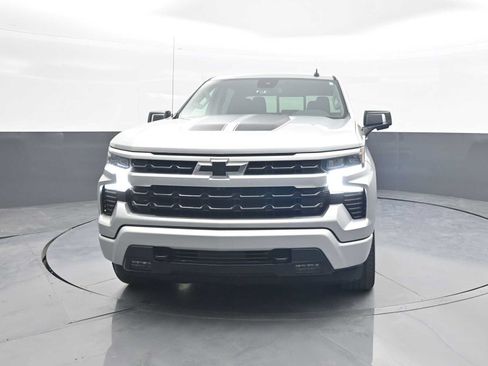 Used 2022 Chevrolet Silverado 1500 RST w/ Rally Edition AWD/4WD image 3