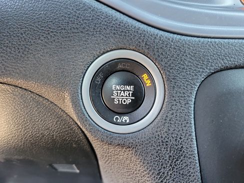 Used 2023 Dodge Charger SXT w/ Blacktop Package image 13