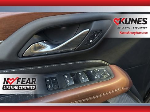 Used 2024 GMC Yukon Denali Ultimate image 20