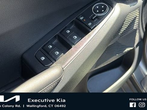 Used 2026 Kia Seltos EX w/ EX Sunroof Package AWD/4WD image 10