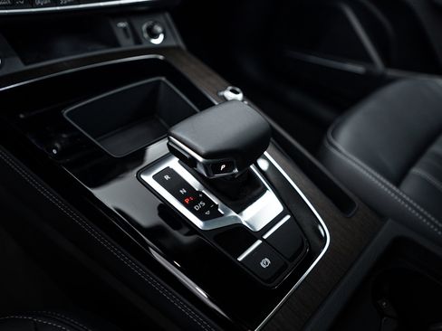 Certified 2023 Audi Q5 2.0T Premium Plus w/ Premium Plus Package image 11