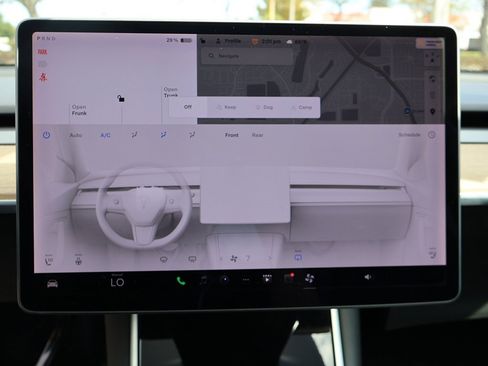 Used 2021 Tesla Model Y Long Range image 47