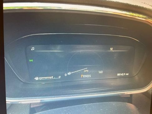 Used 2019 Lincoln Continental Reserve FWD image 23