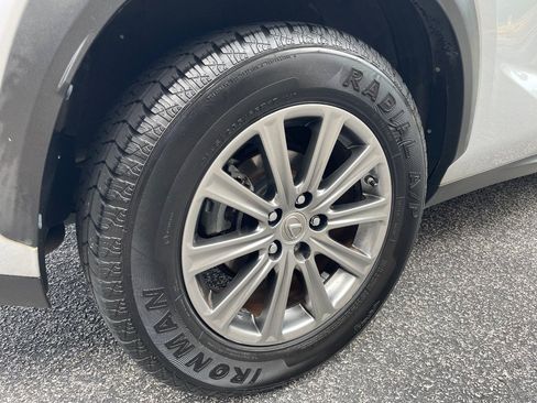 Used 2016 Lexus NX 200t FWD image 12