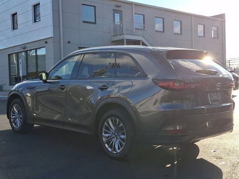 Used 2024 MAZDA CX-90 3.3 Turbo w/ Preferred Package image 4