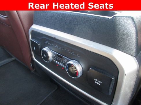 Used 2022 Ford Expedition Limited image 24