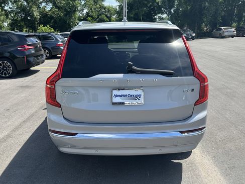 Used 2023 Volvo XC90 B6 Plus AWD/4WD image 9