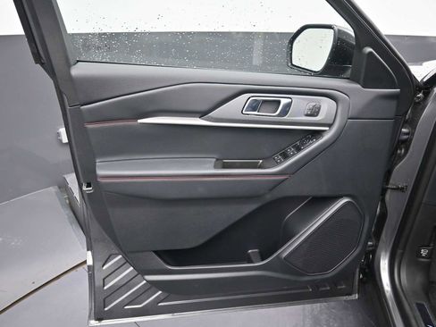 New 2026 Ford Explorer ST image 23