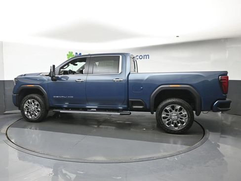 New 2026 GMC Sierra 2500 Denali w/ Technology Package AWD/4WD image 22
