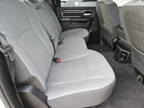 Used 2024 RAM 2500 Big Horn w/ Bed Utility Group image 34