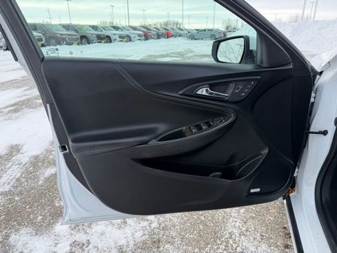 Used 2024 Chevrolet Malibu LT image 20