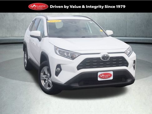 Certified 2020 Toyota RAV4 XLE w/ Convenience Package AWD/4WD image 1
