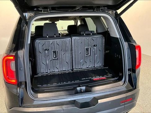 Used 2022 GMC Acadia SLE w/ GMC Pro Grade Package image 40