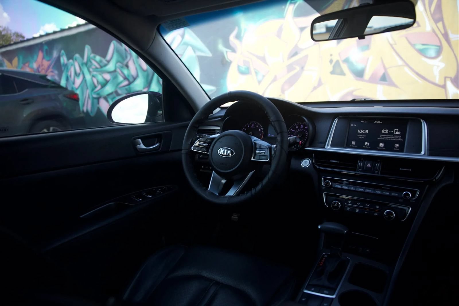 Used 2020 Kia Optima SE FWD image 27