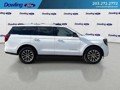 Certified 2025 Ford Expedition Platinum AWD/4WD image 9