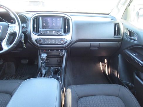 Used 2022 GMC Canyon Elevation w/ Trailering Package AWD/4WD image 15