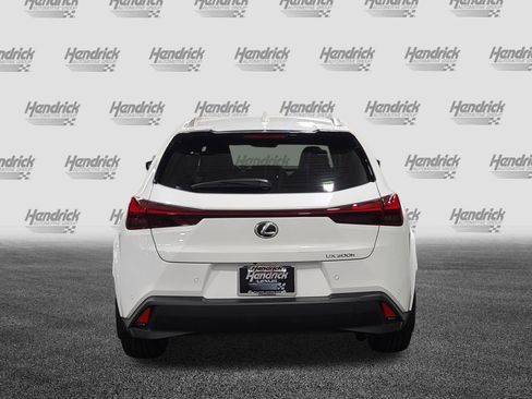 Certified 2026 Lexus UX 300h FWD w/ Accessory Package (2T) image 8