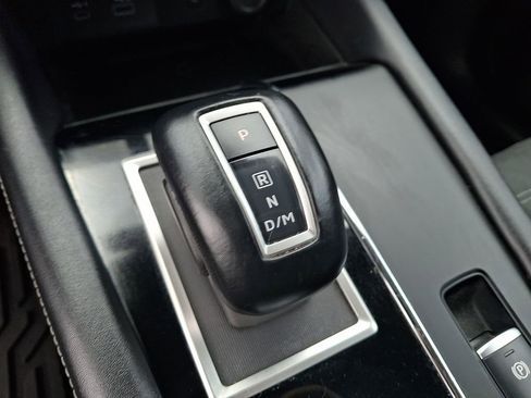 Used 2024 Mitsubishi Outlander SE Black Edition AWD/4WD image 16