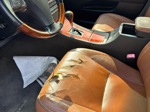 Used 2012 Lexus ES 350 w/ Touring Special Edition FWD image 32