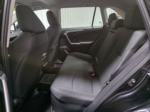 Used 2024 Toyota RAV4 LE AWD/4WD image 11