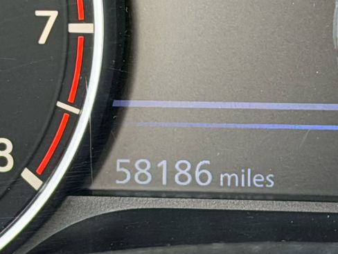 Used 2024 Nissan Altima 2.5 SR image 8