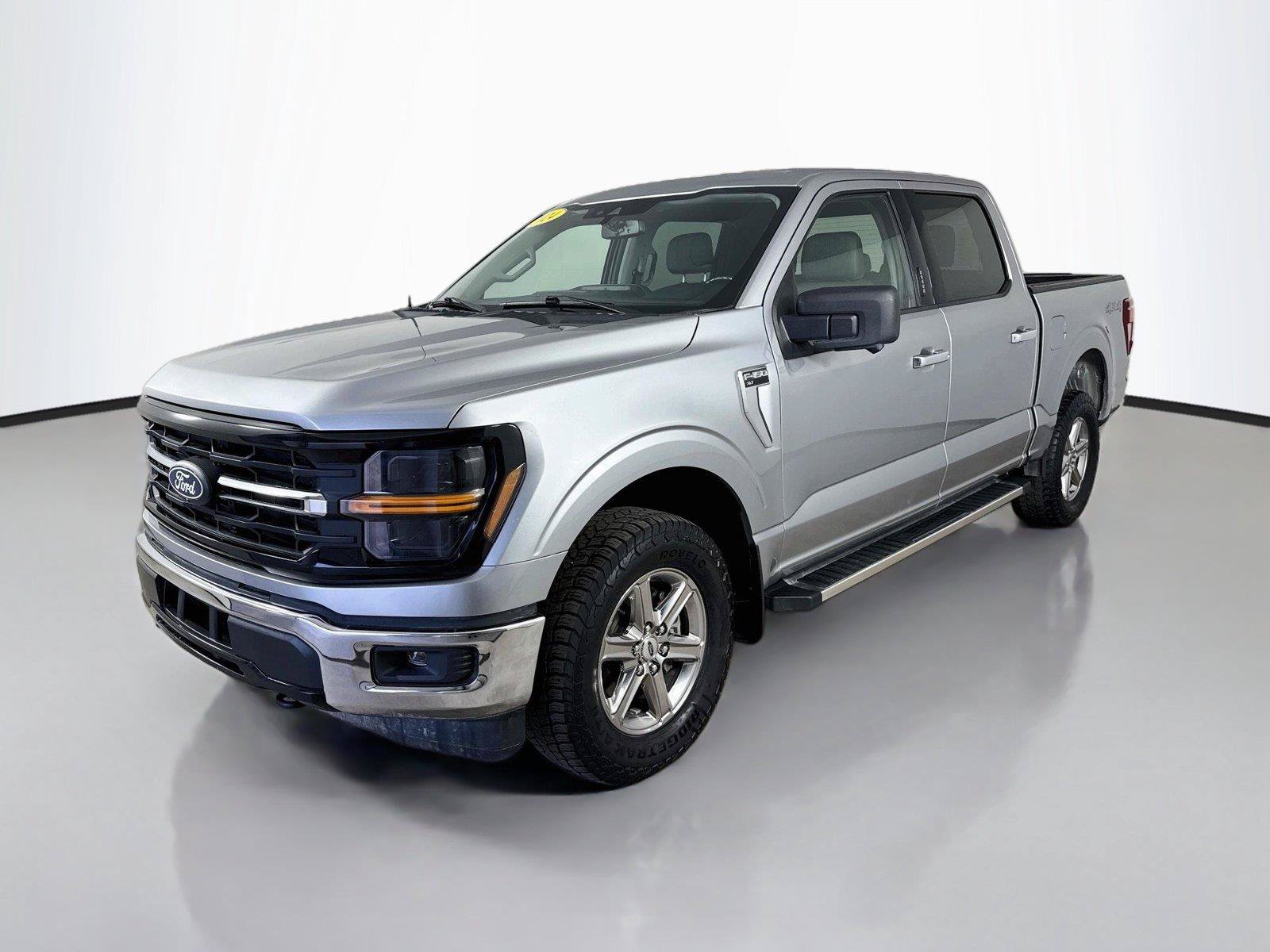 Used 2024 Ford F150 XLT AWD/4WD image 4
