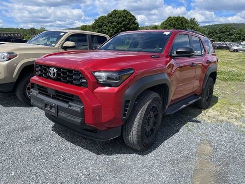 Used 2025 Toyota 4Runner TRD Off-Road Premium AWD/4WD image 2