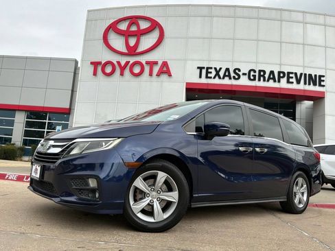 Used 2018 Honda Odyssey EX-L image 2
