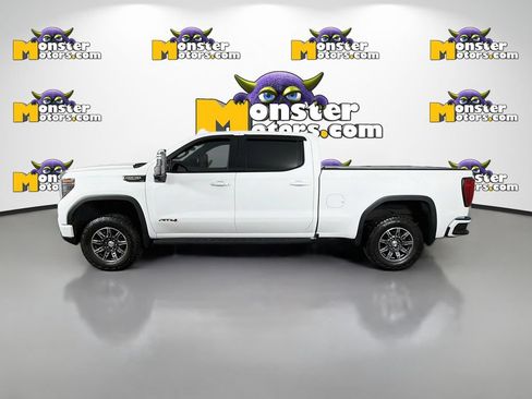 Used 2024 GMC Sierra 1500 AT4 w/ Technology Package AWD/4WD image 8