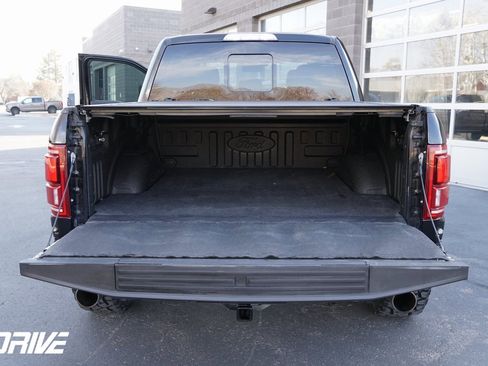 Used 2017 Ford F150 Raptor w/ Equipment Group 802A Luxury image 18