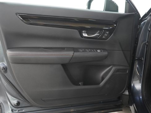 Used 2025 Honda CR-V Sport Touring image 19