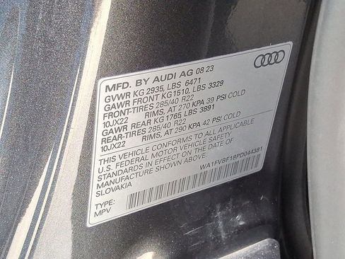 Used 2023 Audi Q8 Prestige image 26