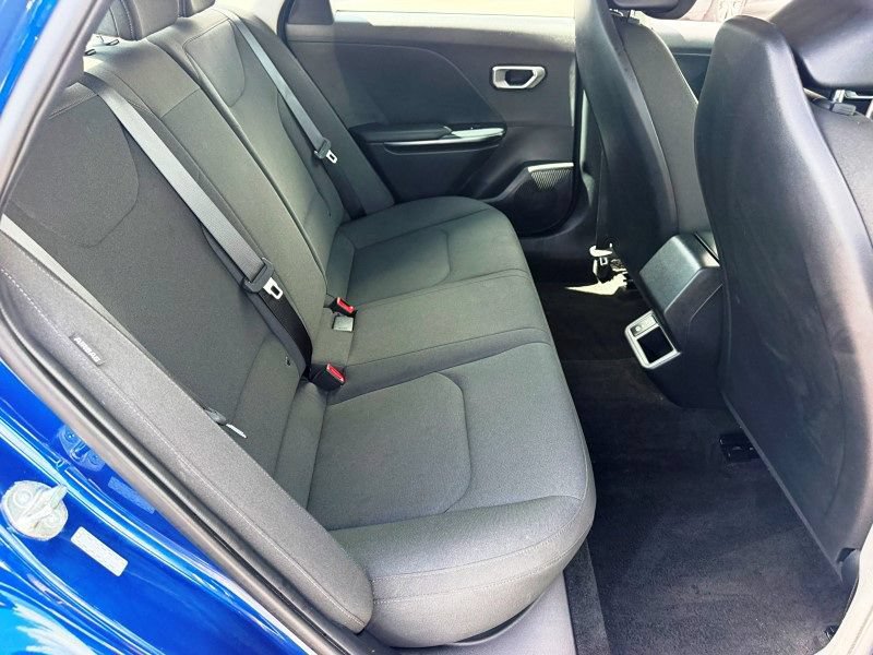Used 2026 Kia K4 FWD image 15