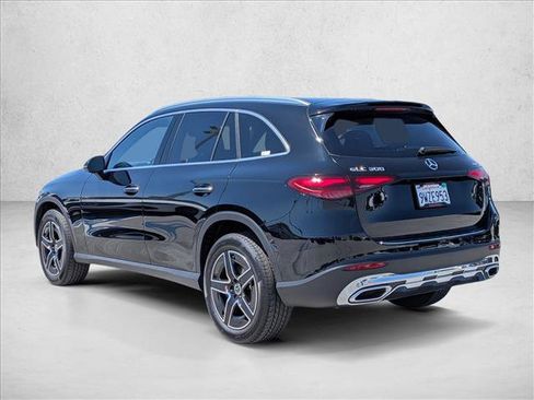 Used 2026 Mercedes-Benz GLC 300 4MATIC image 8