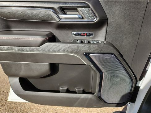 Used 2024 GMC Sierra 1500 AT4X image 16