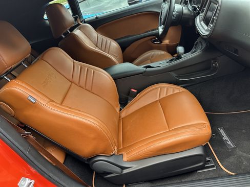 Used 2023 Dodge Challenger SRT Hellcat RWD image 16
