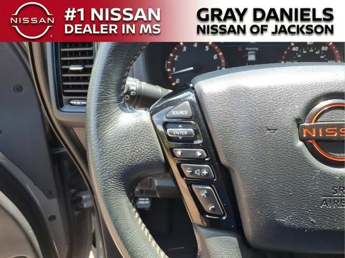 Used 2023 Nissan Frontier Pro-X w/ Technology Package RWD image 13