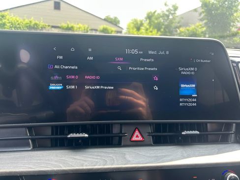Used 2025 Kia Sportage X-Line w/ Premium Package AWD/4WD image 17