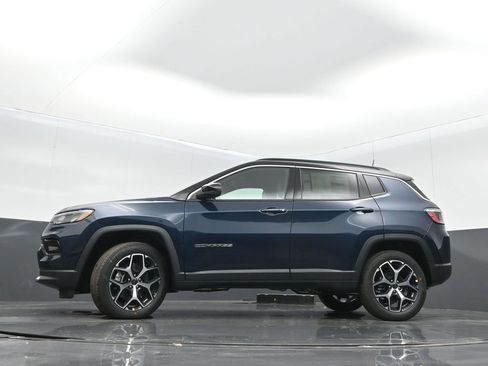 New 2026 Jeep Compass Limited image 33