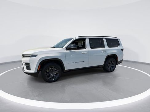 New 2026 Jeep Grand Wagoneer Limited AWD/4WD image 4
