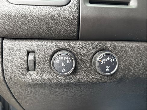 Used 2017 Chevrolet Colorado LT w/ LT Convenience Package image 25