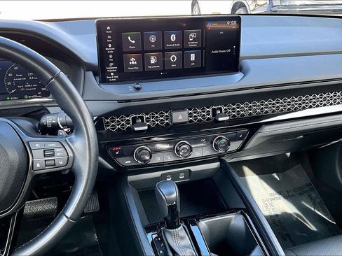 Used 2024 Honda Accord EX-L image 7