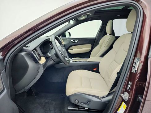 New 2026 Volvo XC60 B5 Plus w/ Climate Package image 17