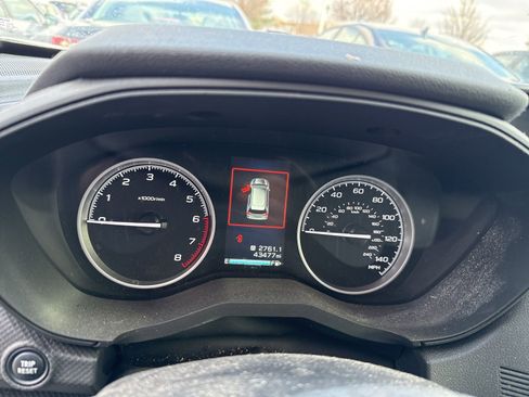 Used 2023 Subaru Forester Premium image 9