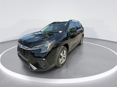 Certified 2025 Subaru Ascent Premium image 3