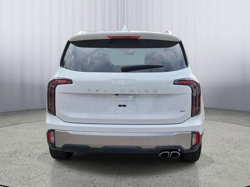Used 2025 Kia Telluride SX w/ SX Captain's Chair Package AWD/4WD image 5