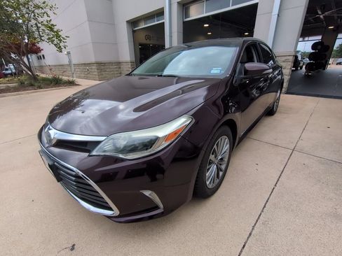 Used 2017 Toyota Avalon Limited w/ Carpet Mat Package FWD image 7