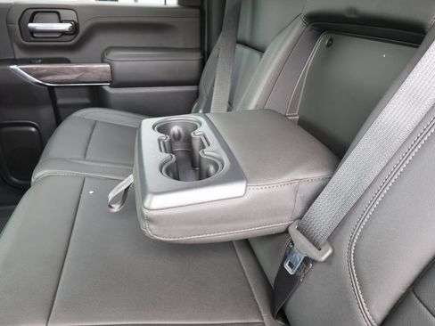 Certified 2022 Chevrolet Silverado 2500 LTZ w/ LTZ Plus Package AWD/4WD image 30