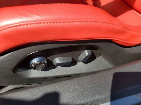 Used 2022 Chevrolet Corvette Stingray w/ Z51 Performance Package image 22