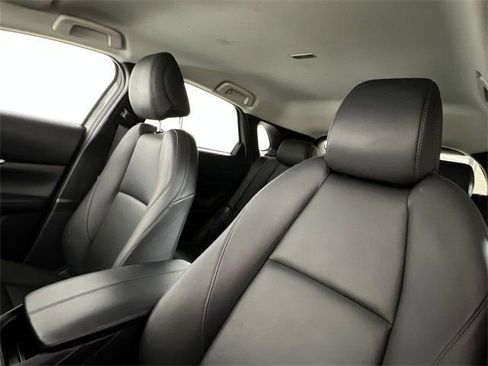 Certified 2025 MAZDA CX-30 AWD 2.5 S w/ Select Sport Pkg image 12